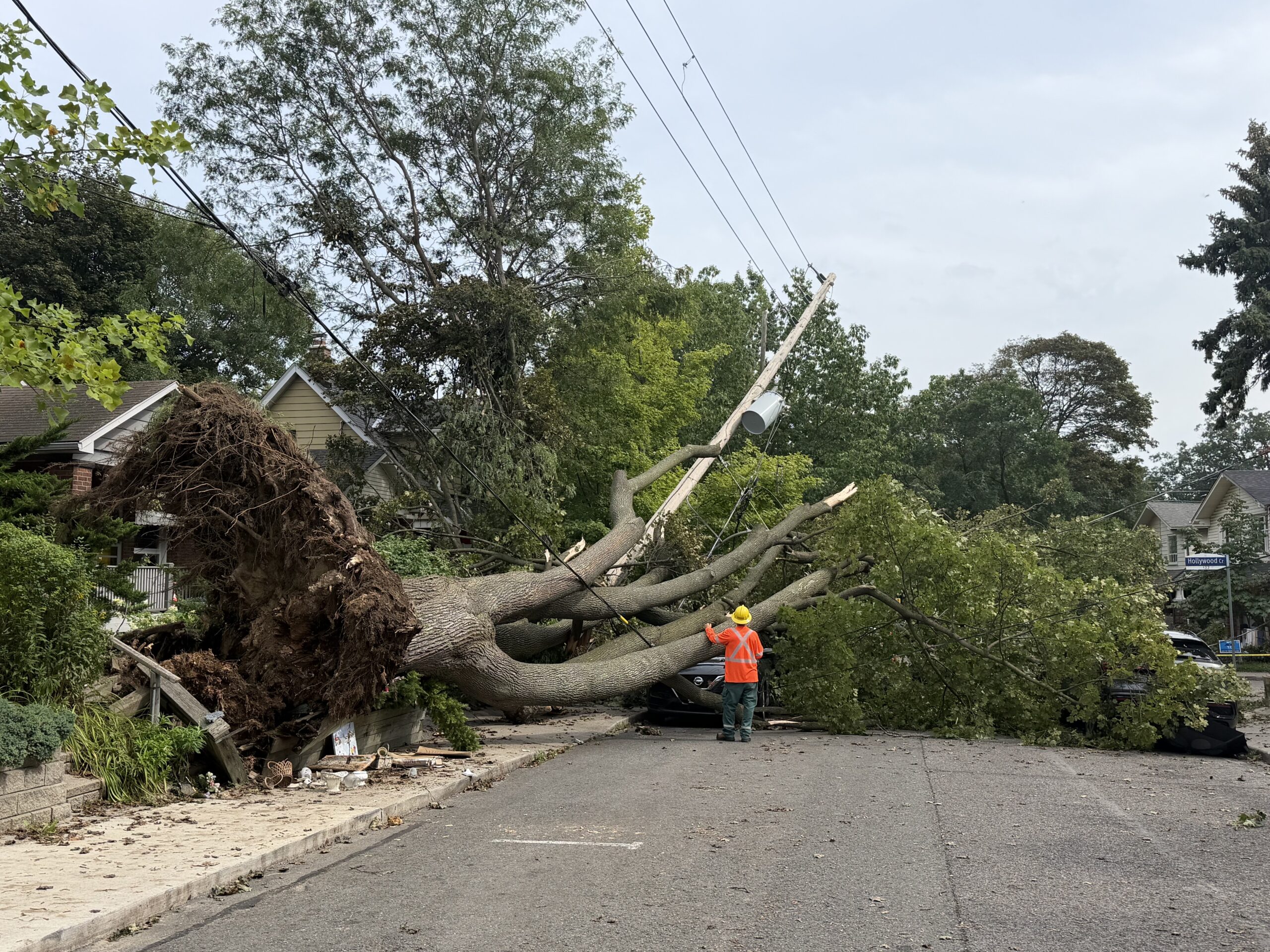 Fewer than 2,500 still without power following Wednesday's powerful storms