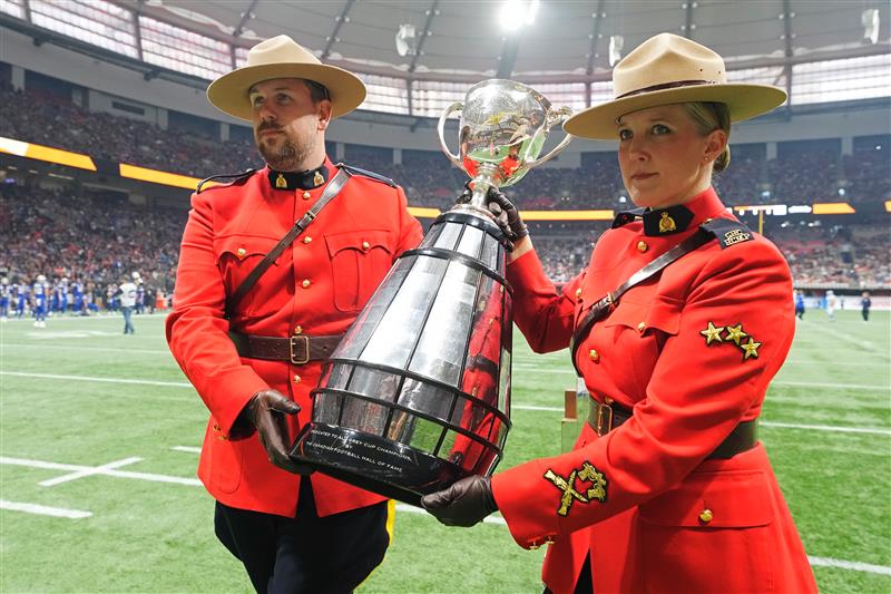 The Toronto Argonauts have defeated the Winnipeg Blue Bombers for the 111th Grey Cup